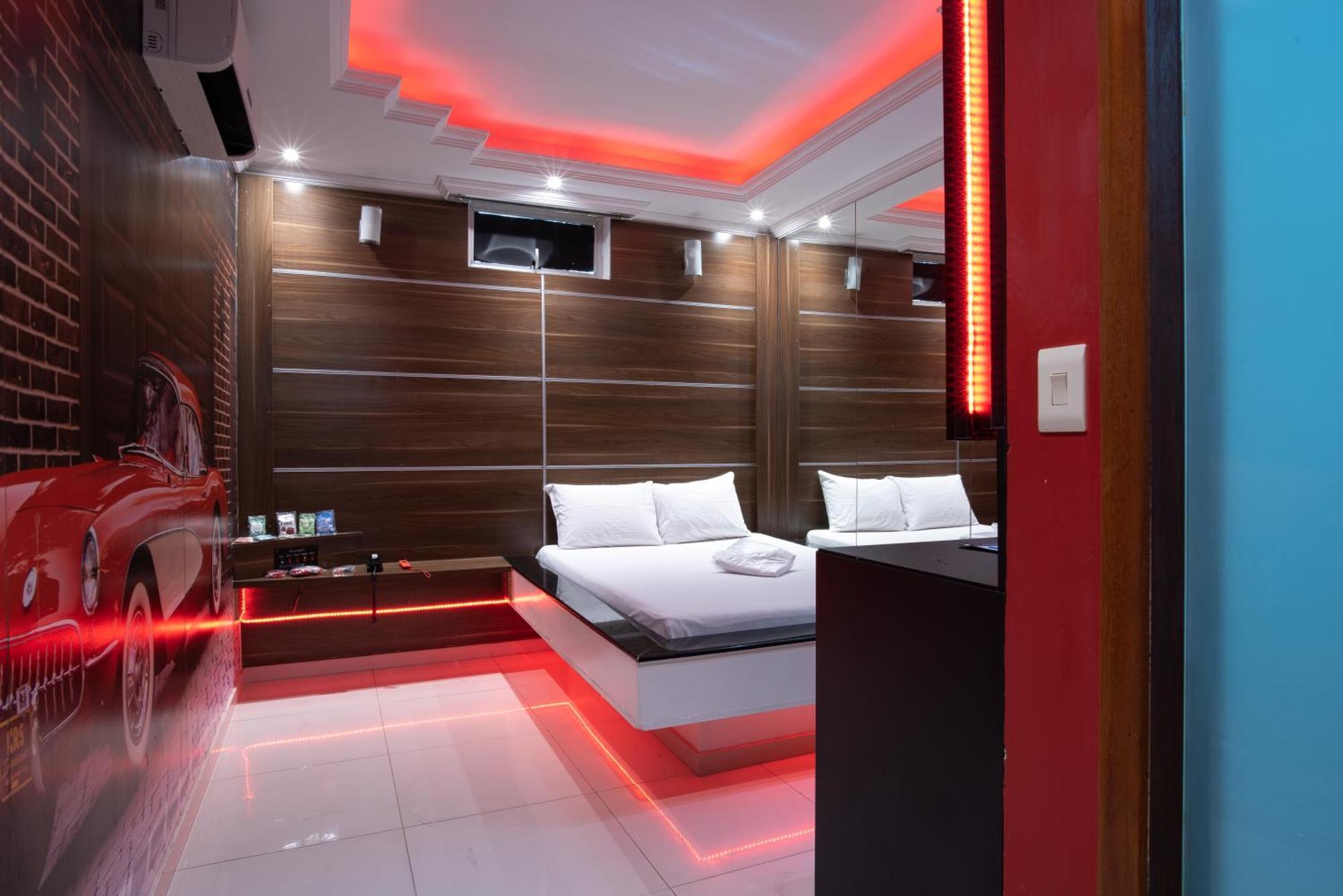 Motel Fantasy 2 (Adults Only) Contagem Ngoại thất bức ảnh