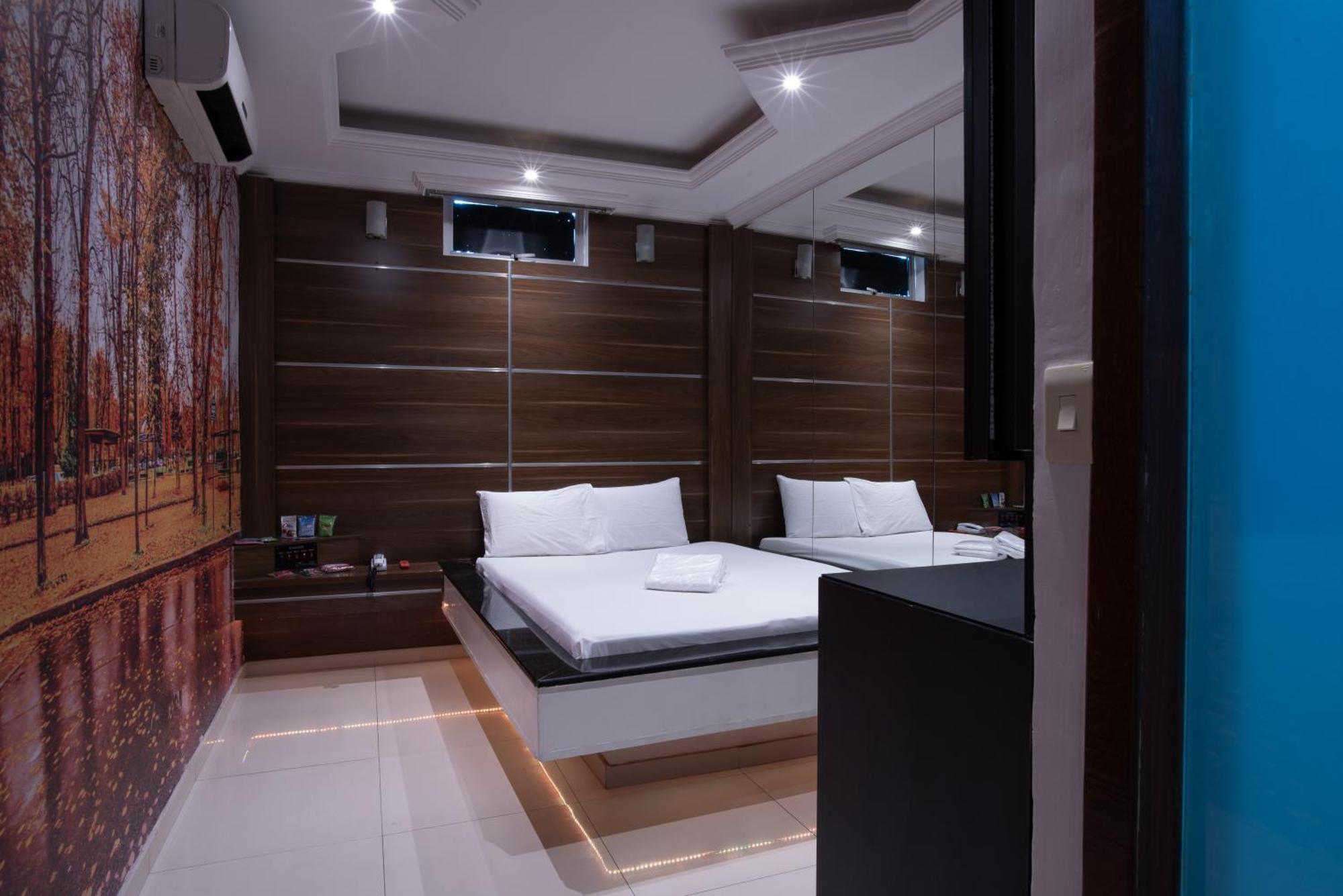 Motel Fantasy 2 (Adults Only) Contagem Ngoại thất bức ảnh