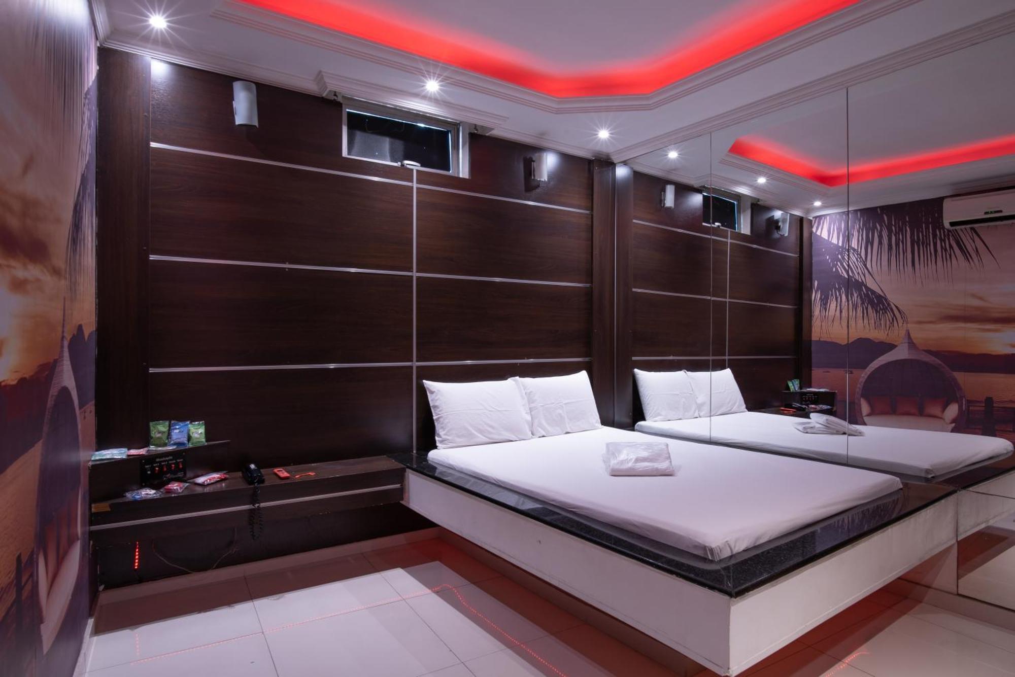 Motel Fantasy 2 (Adults Only) Contagem Ngoại thất bức ảnh