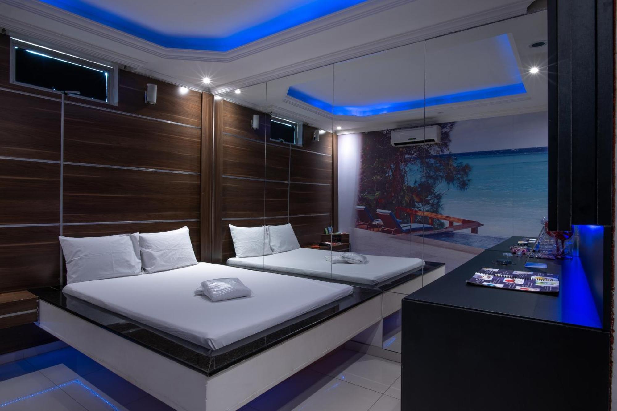 Motel Fantasy 2 (Adults Only) Contagem Ngoại thất bức ảnh