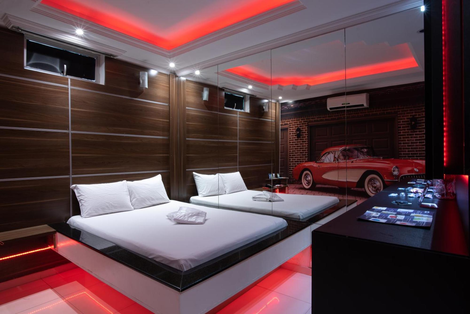 Motel Fantasy 2 (Adults Only) Contagem Ngoại thất bức ảnh
