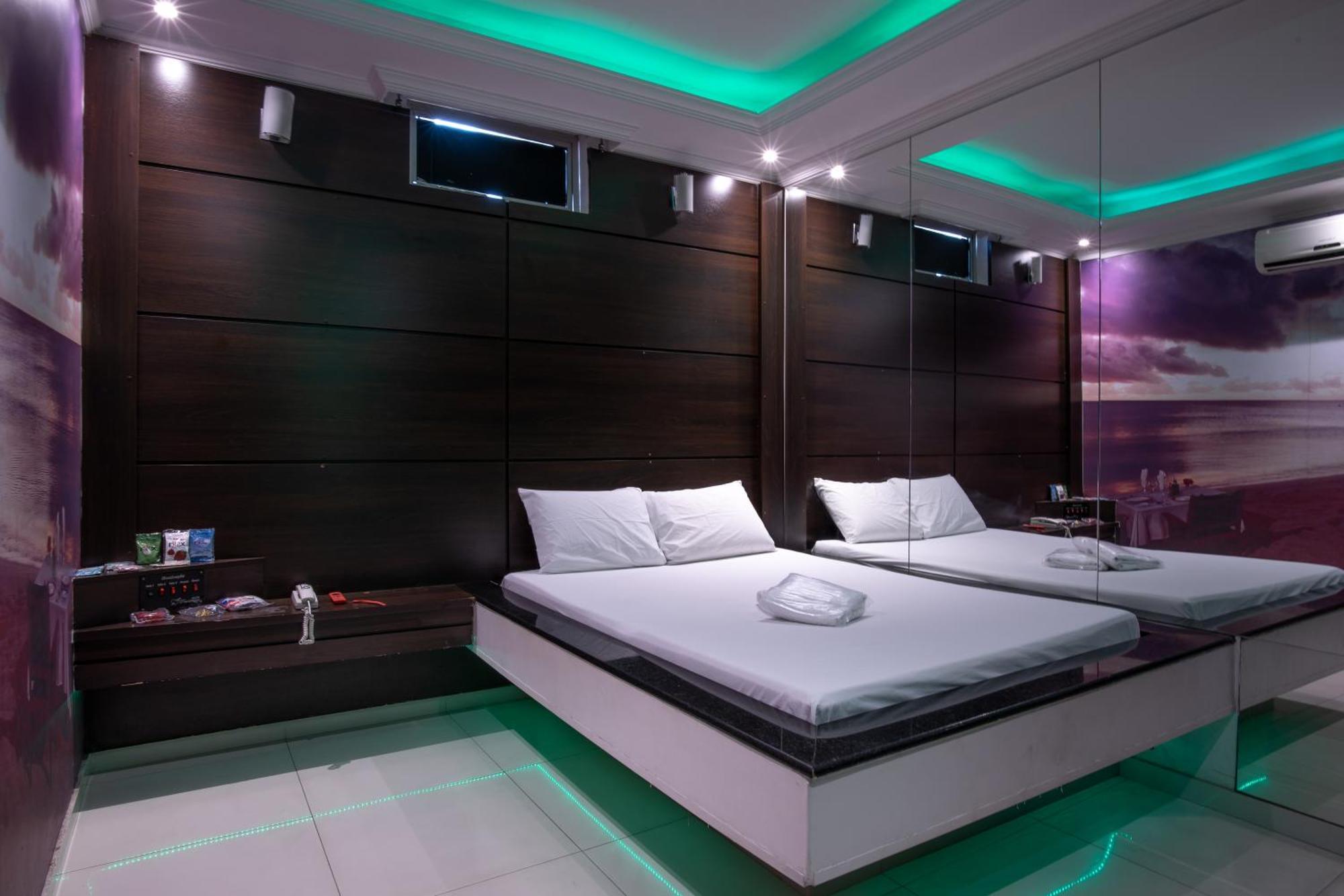 Motel Fantasy 2 (Adults Only) Contagem Ngoại thất bức ảnh