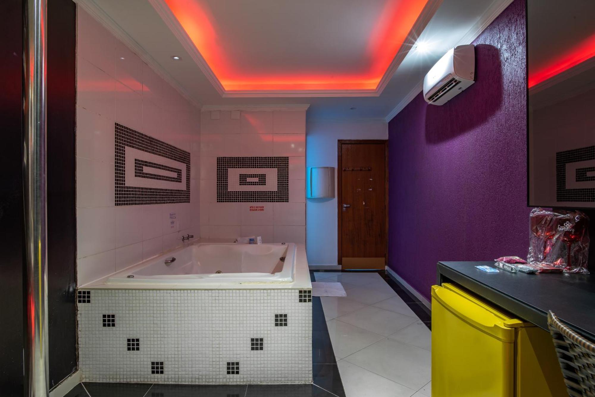 Motel Fantasy 2 (Adults Only) Contagem Ngoại thất bức ảnh
