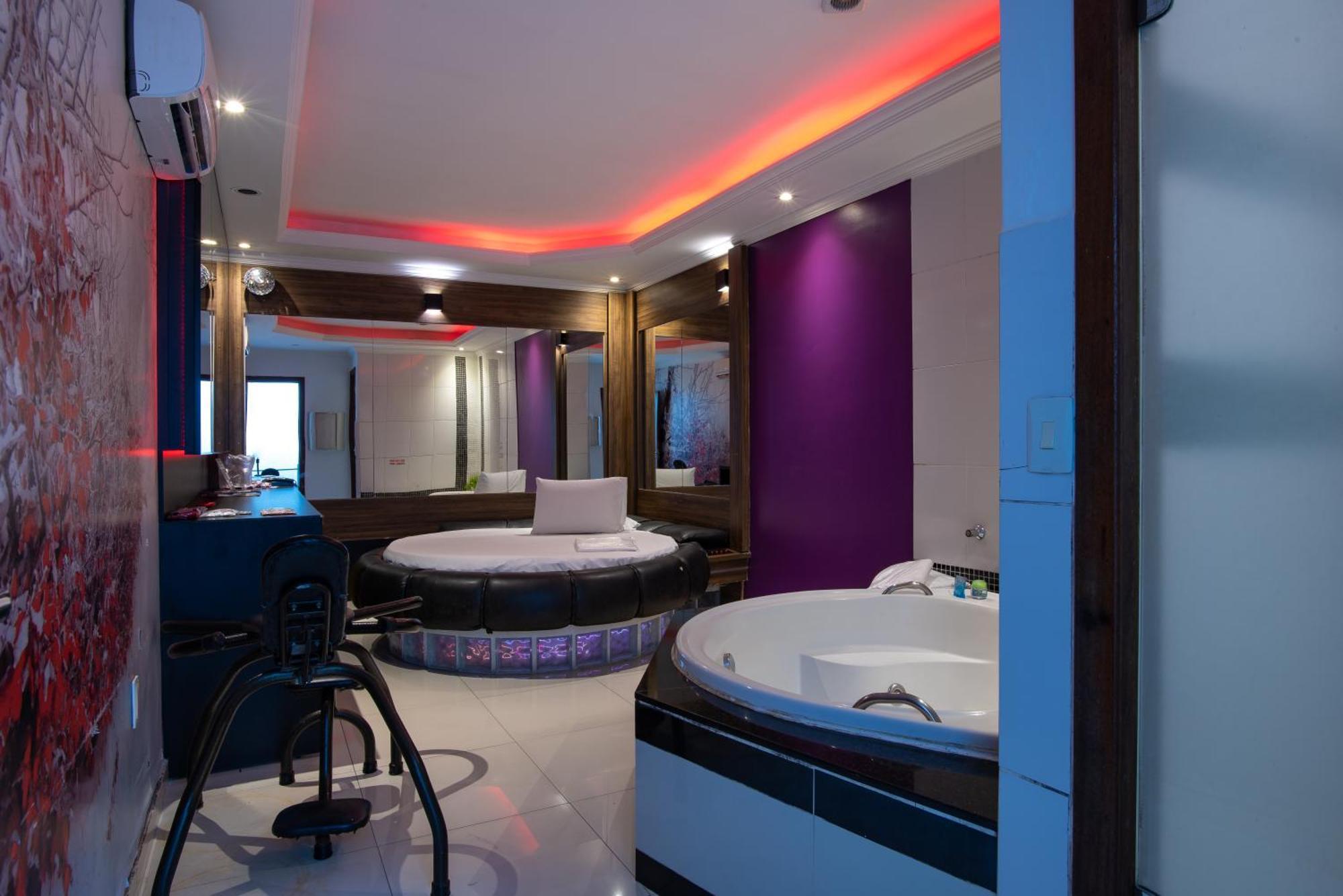 Motel Fantasy 2 (Adults Only) Contagem Ngoại thất bức ảnh