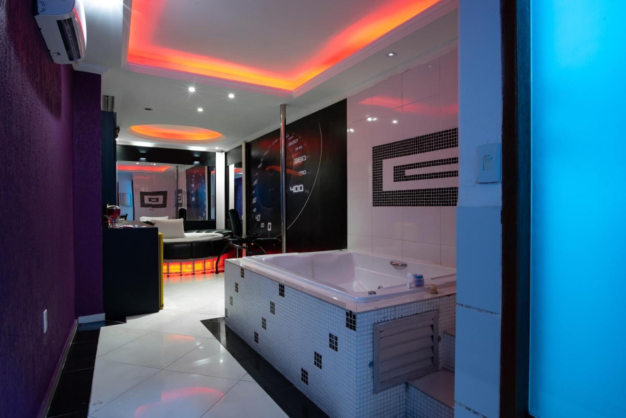 Motel Fantasy 2 (Adults Only) Contagem Ngoại thất bức ảnh